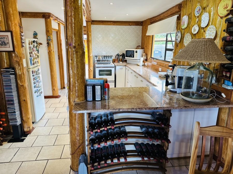 2 Bedroom Property for Sale in The Island Western Cape